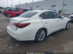 2019 Infiniti Q50 3.0t Luxe Белый vin: JN1EV7AP8KM517315