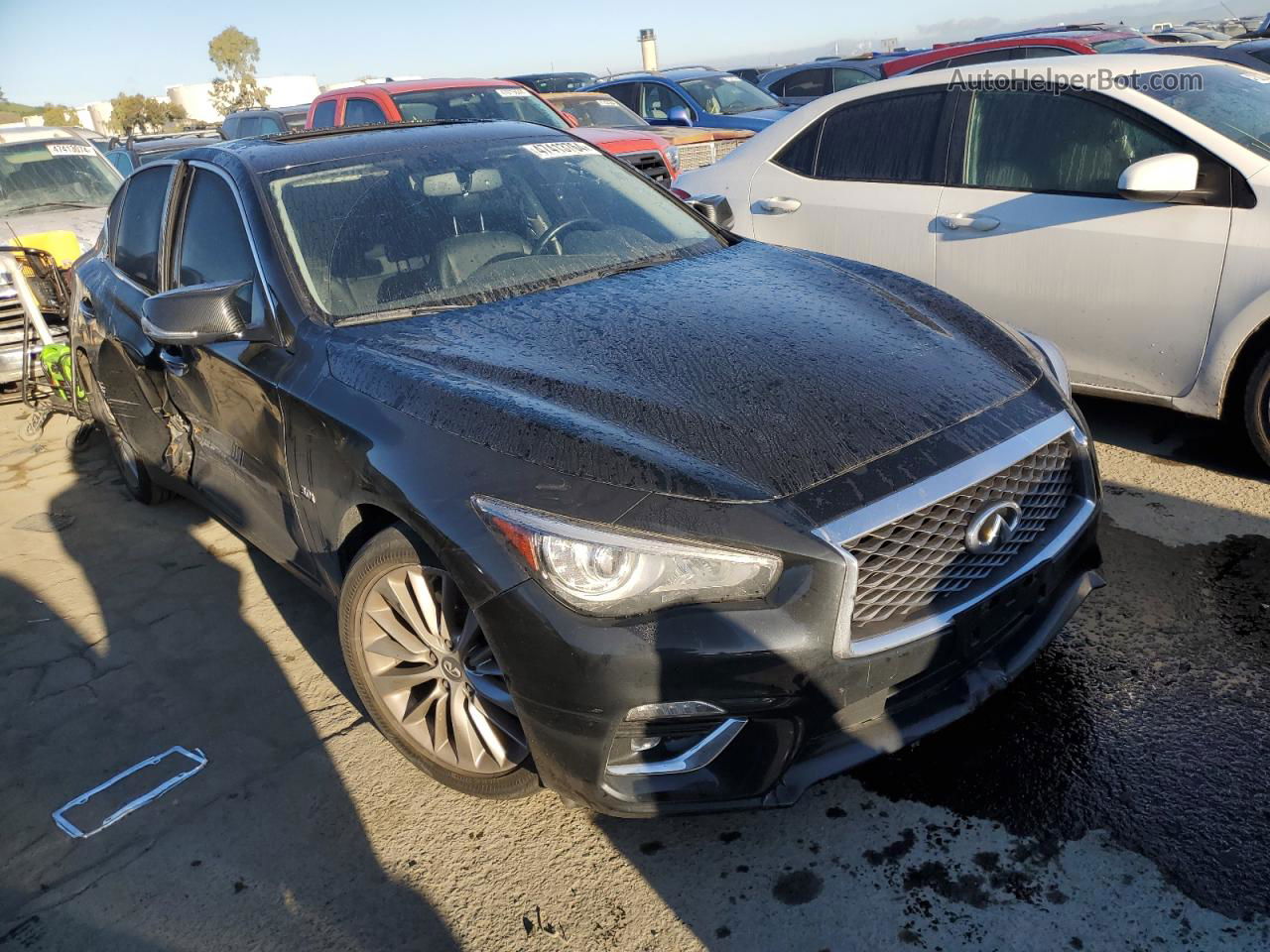 2019 Infiniti Q50 Luxe Black vin: JN1EV7AP8KM518125