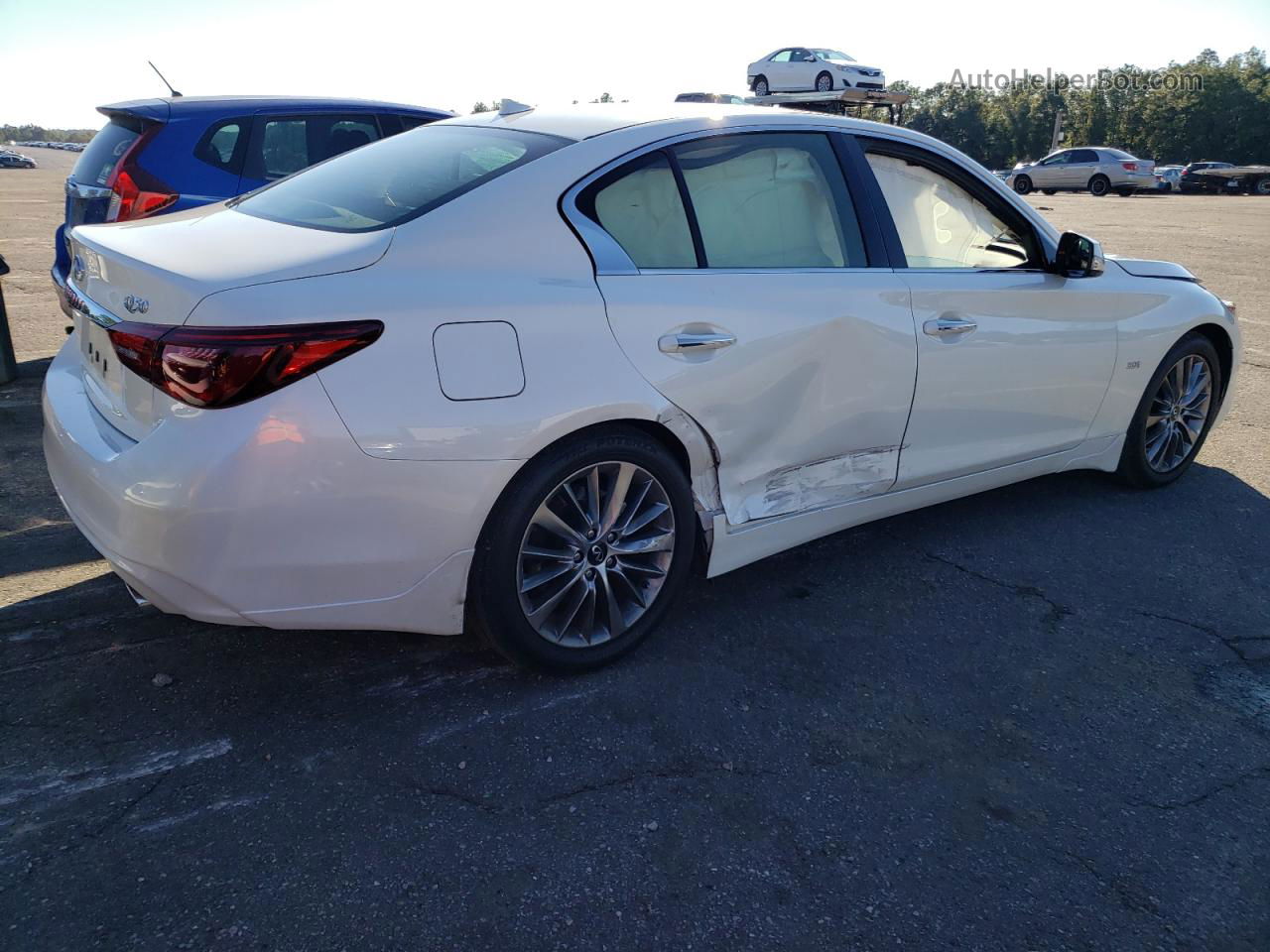 2019 Infiniti Q50 Luxe White vin: JN1EV7AP8KM543171