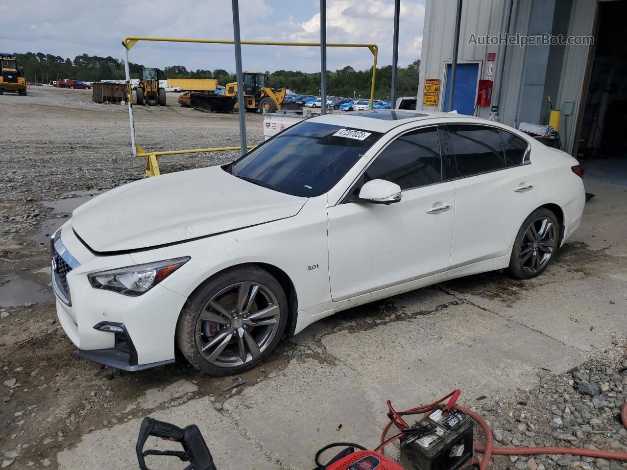 2019 Infiniti Q50 Luxe White vin: JN1EV7AP4KM542096