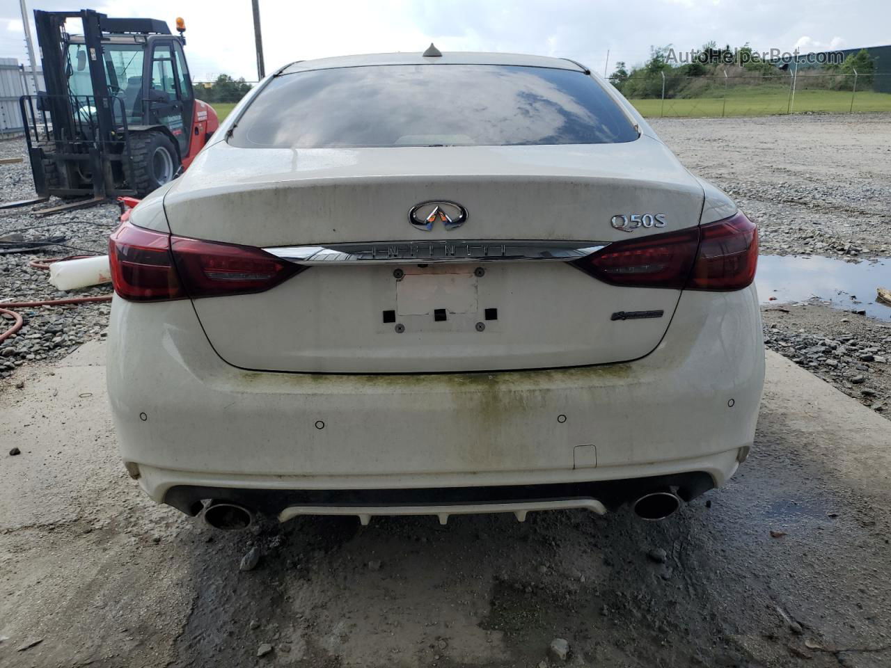 2019 Infiniti Q50 Luxe White vin: JN1EV7AP4KM542096