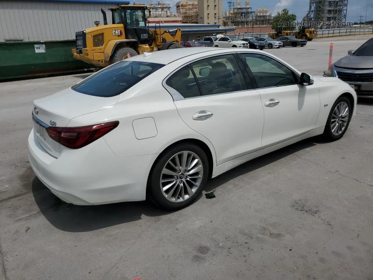 2018 Infiniti Q50 Luxe White vin: JN1EV7AP9JM363048