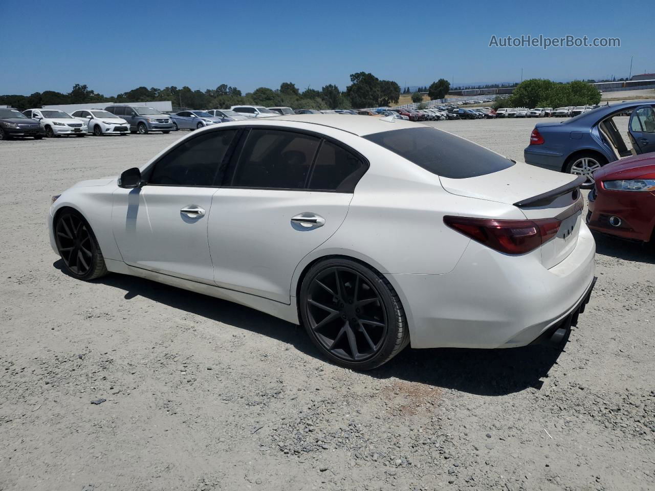 2019 Infiniti Q50 Luxe White vin: JN1EV7AP9KM515864