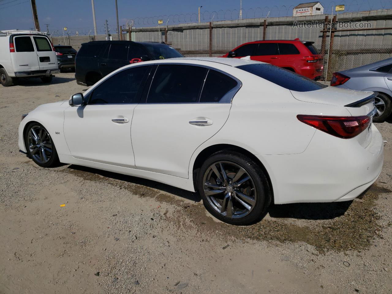 2019 Infiniti Q50 Luxe Белый vin: JN1EV7AP9KM541011