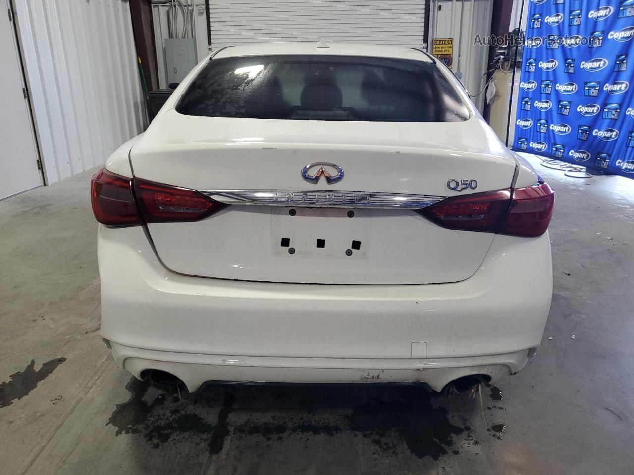 2018 Infiniti Q50 Luxe White vin: JN1EV7APXJM352902