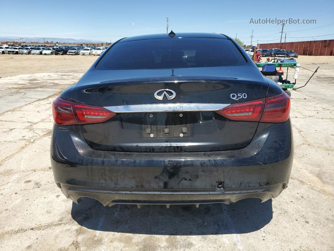 2018 Infiniti Q50 Luxe Черный vin: JN1EV7APXJM354391