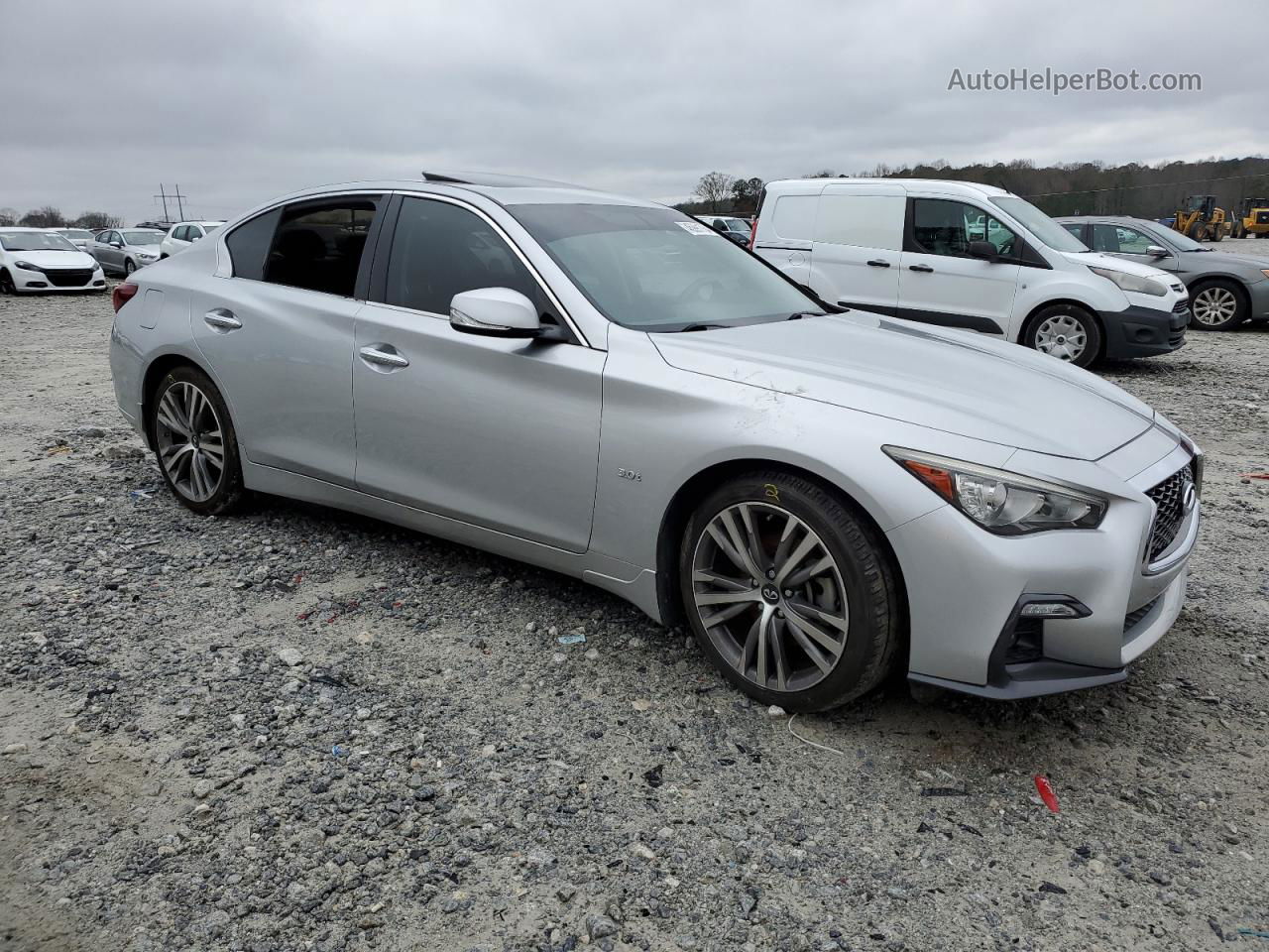 2018 Infiniti Q50 Luxe Серебряный vin: JN1EV7APXJM355363