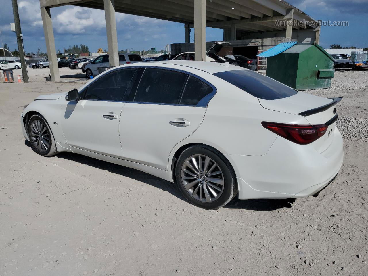 2018 Infiniti Q50 Luxe Белый vin: JN1EV7APXJM355587