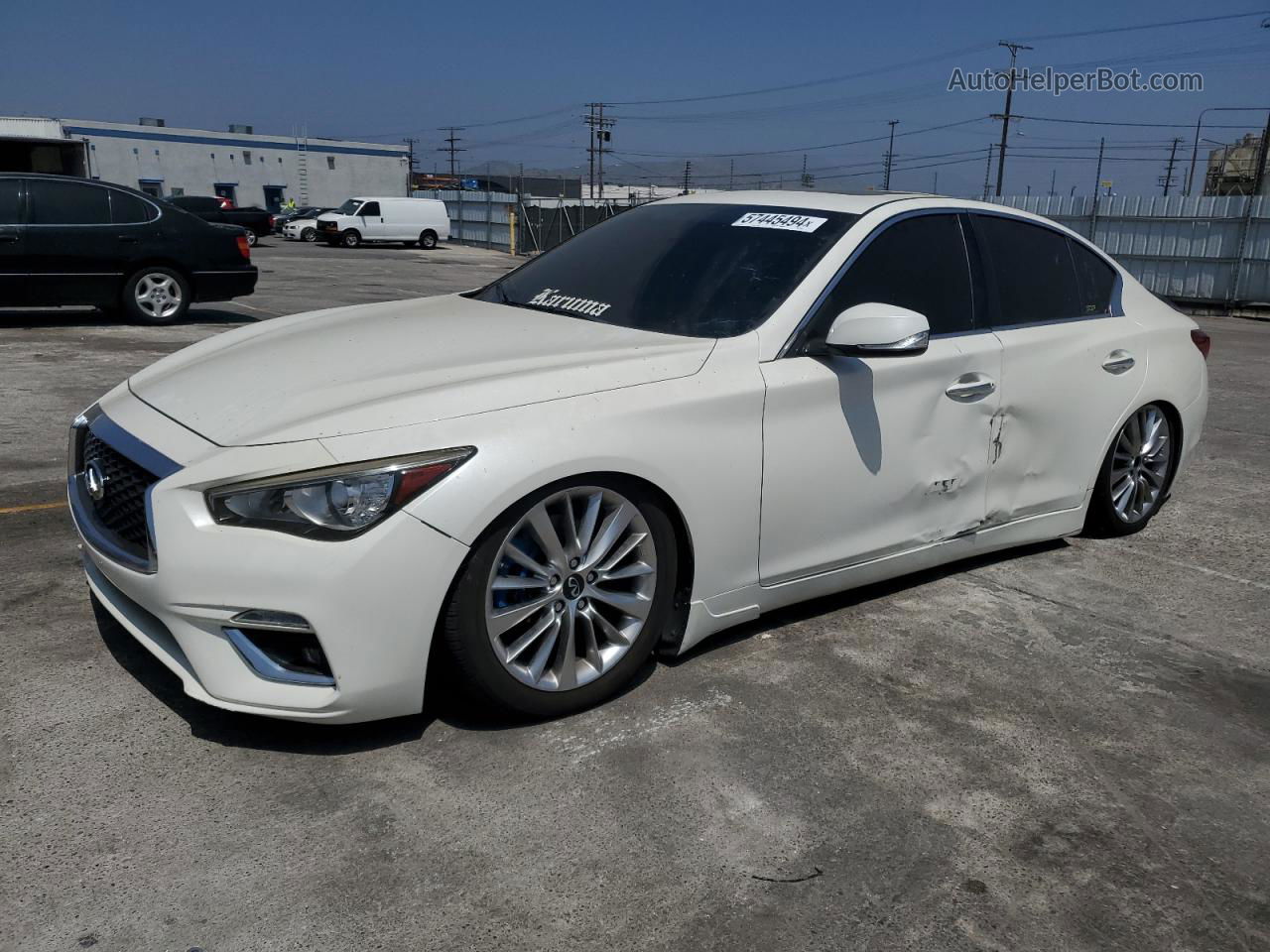 2018 Infiniti Q50 Luxe Белый vin: JN1EV7APXJM364516