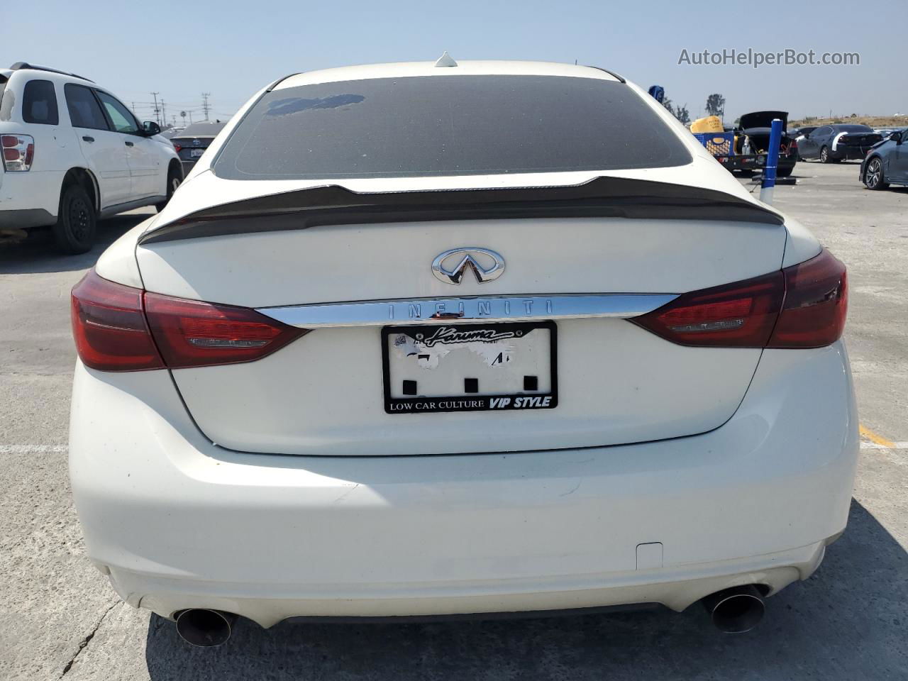 2018 Infiniti Q50 Luxe White vin: JN1EV7APXJM364516