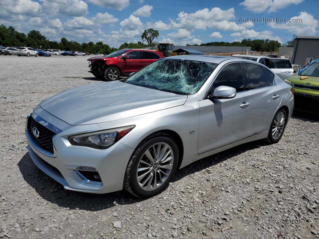 2018 Infiniti Q50 Luxe Серебряный vin: JN1EV7APXJM591656