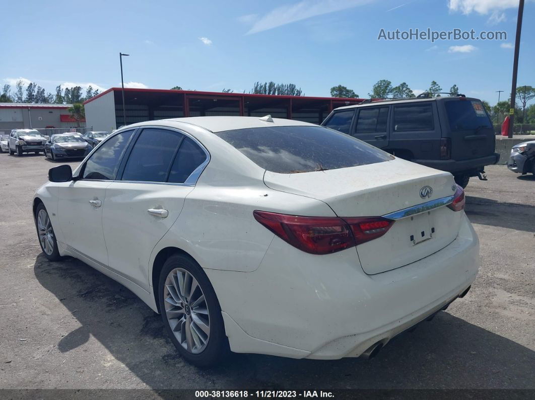 2019 Infiniti Q50 3.0t Luxe Белый vin: JN1EV7APXKM512679