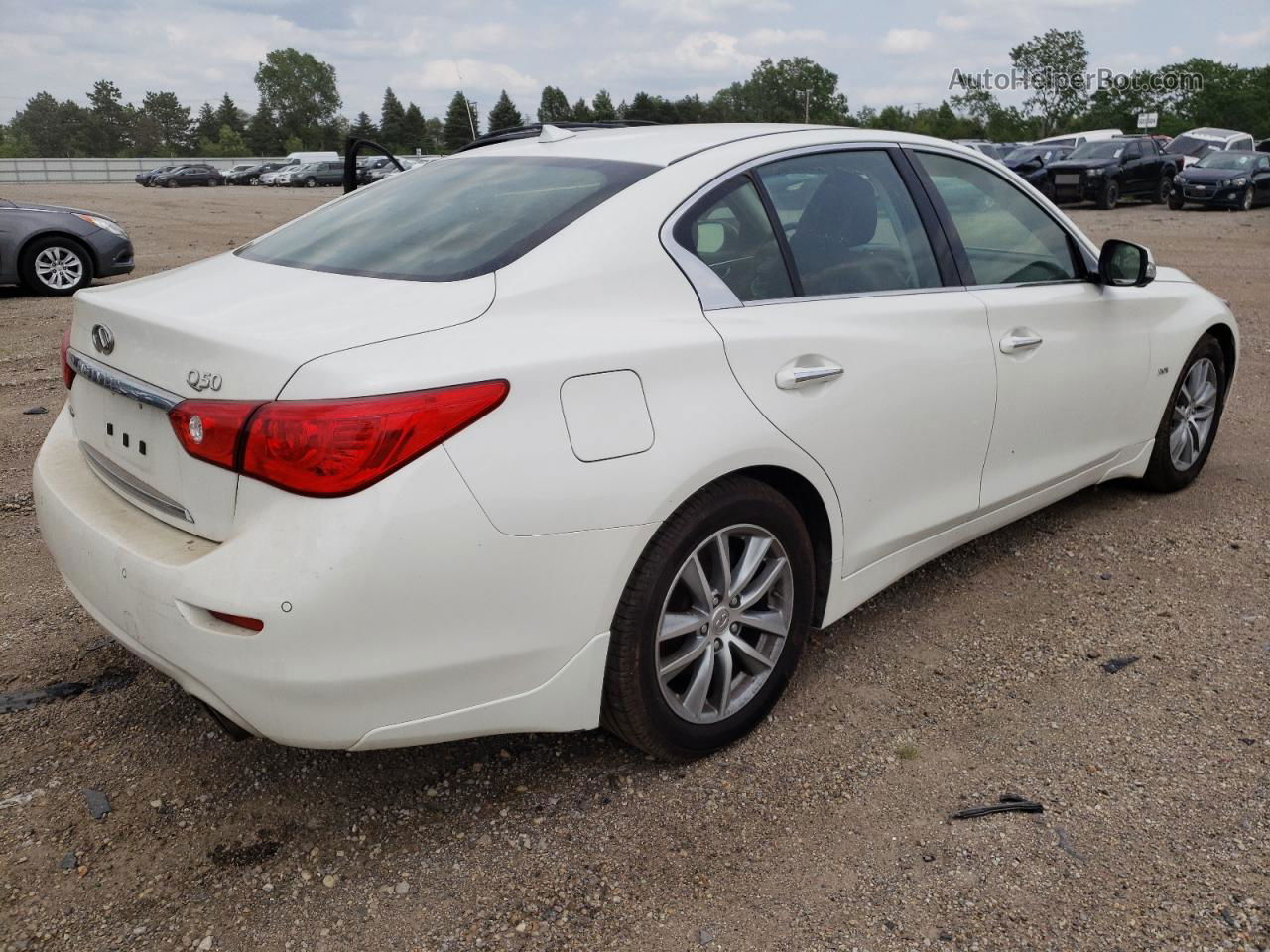 2016 Infiniti Q50 Premium White vin: JN1EV7AR0GM340347