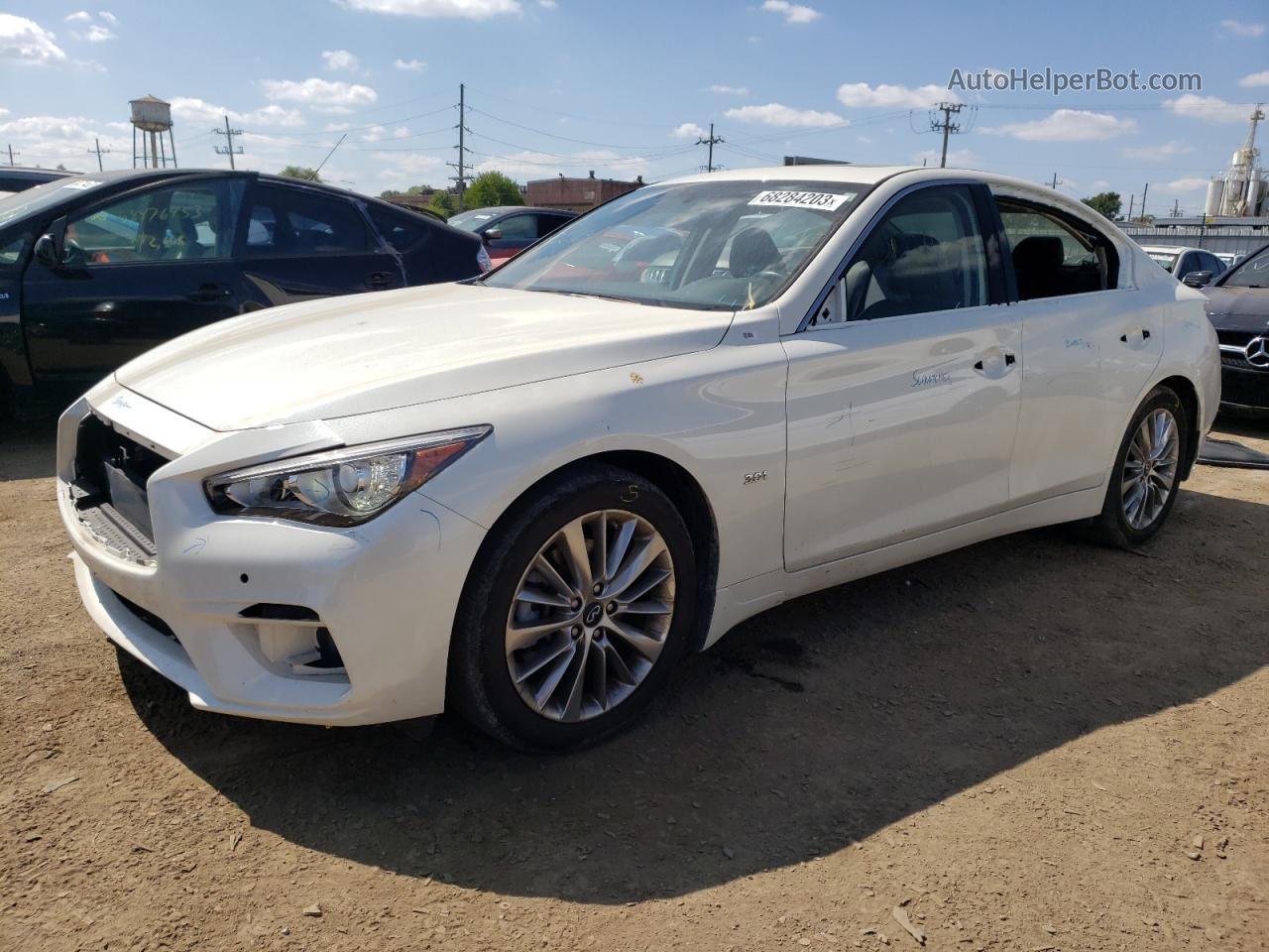 2019 Infiniti Q50 Luxe White vin: JN1EV7AR0KM557177