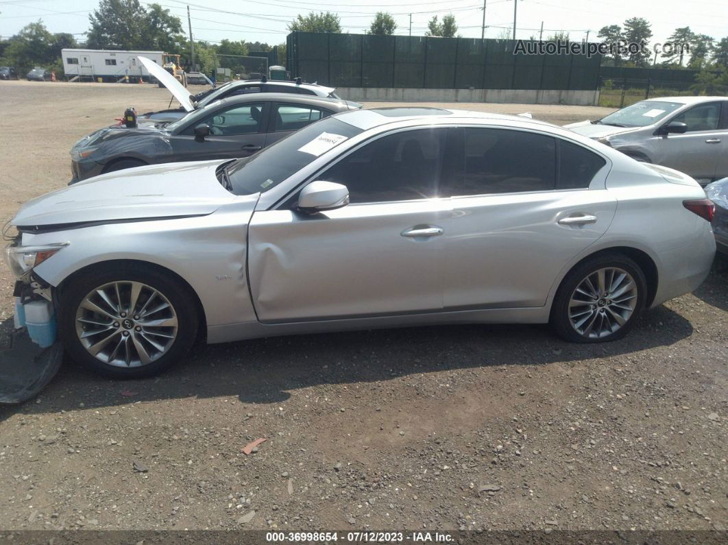 2019 Infiniti Q50 3.0t Luxe Серебряный vin: JN1EV7AR0KM559219