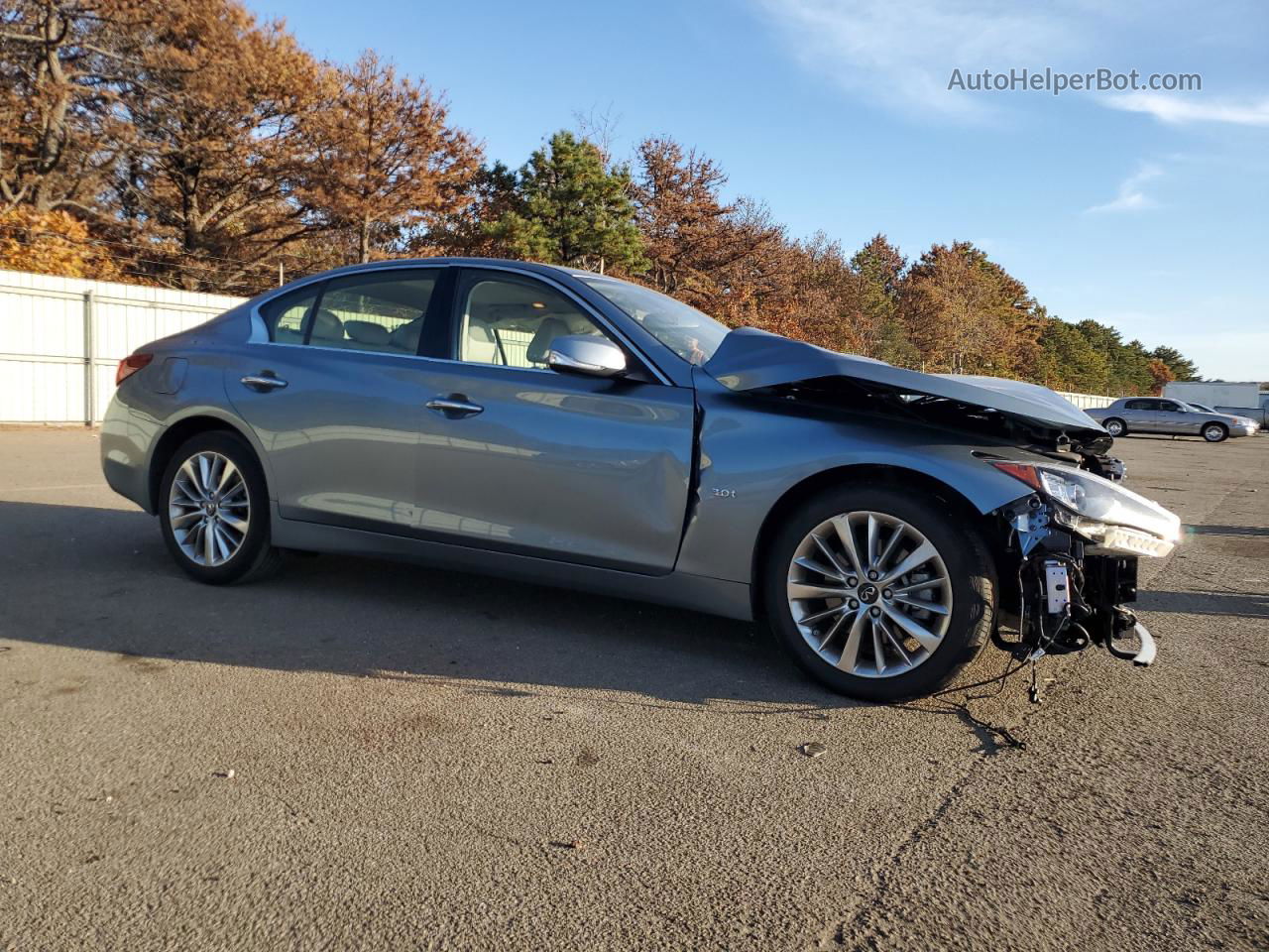 2019 Infiniti Q50 Luxe Серый vin: JN1EV7AR0KM593838