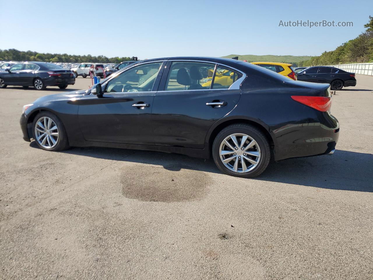 2016 Infiniti Q50 Premium Black vin: JN1EV7AR1GM345086