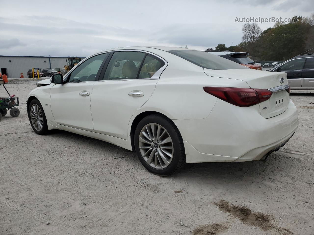 2018 Infiniti Q50 Luxe White vin: JN1EV7AR1JM435104