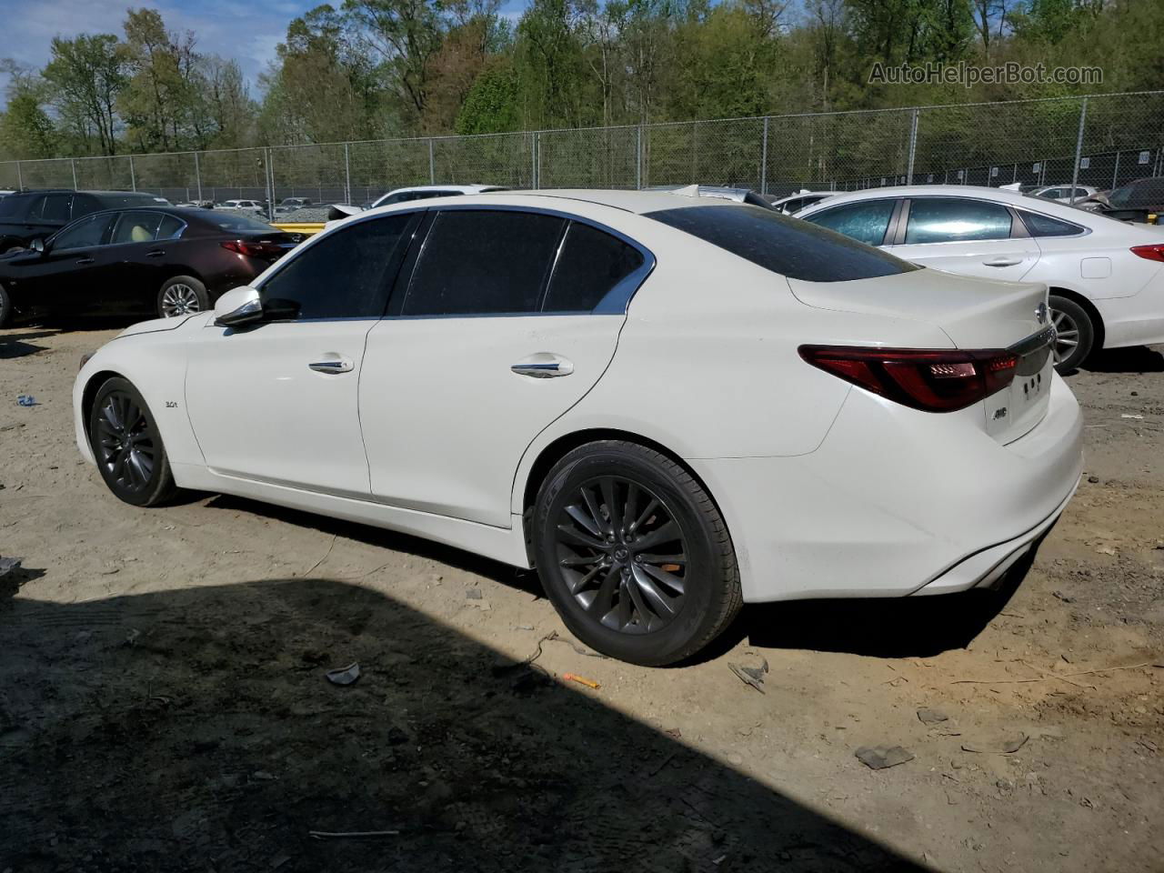 2018 Infiniti Q50 Luxe White vin: JN1EV7AR1JM436138