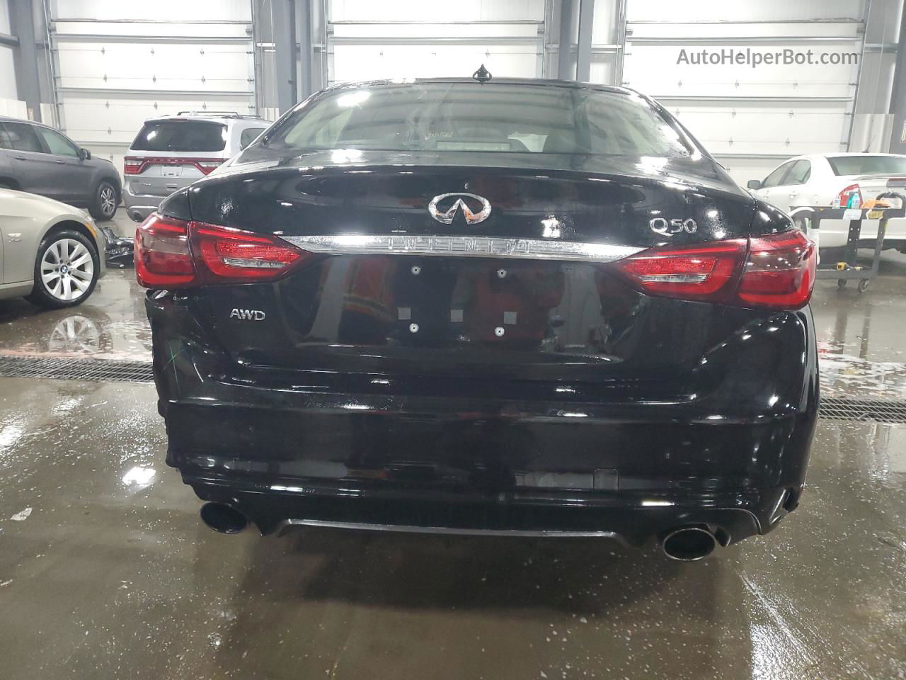 2018 Infiniti Q50 Luxe Черный vin: JN1EV7AR1JM437760