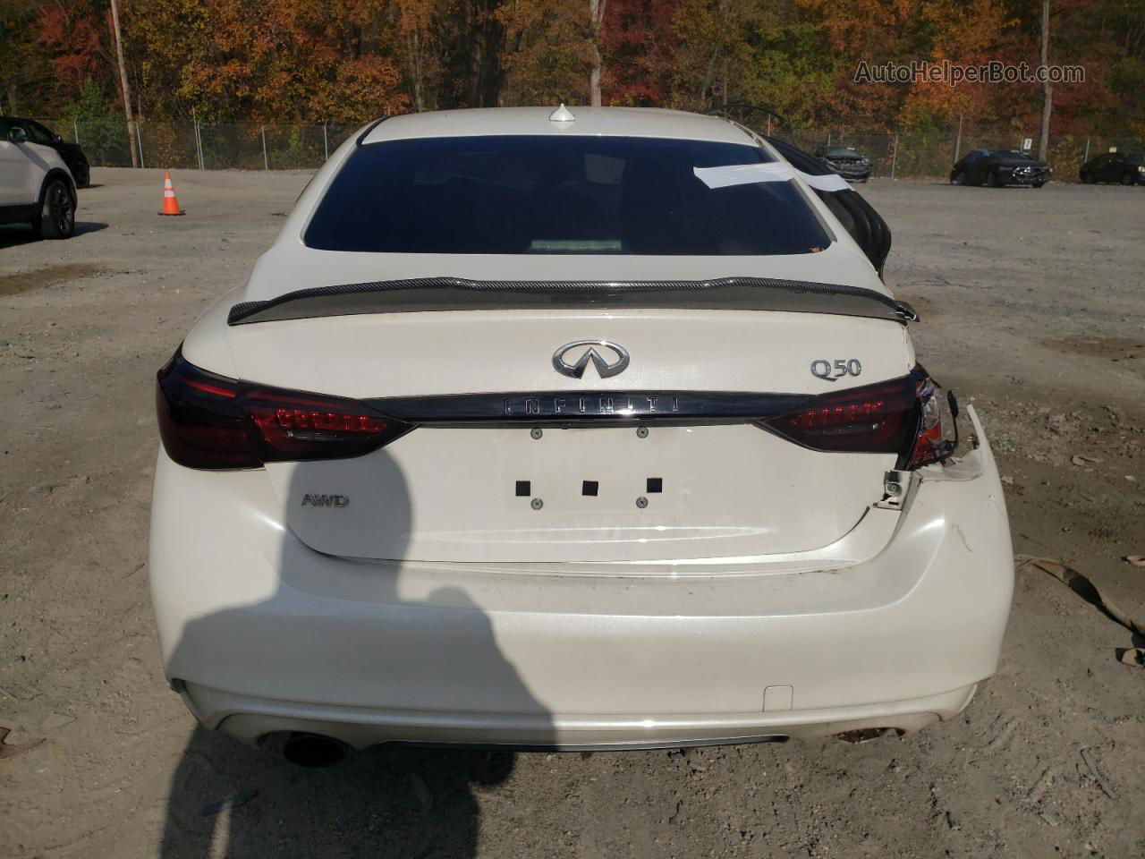 2019 Infiniti Q50 Luxe White vin: JN1EV7AR1KM550769