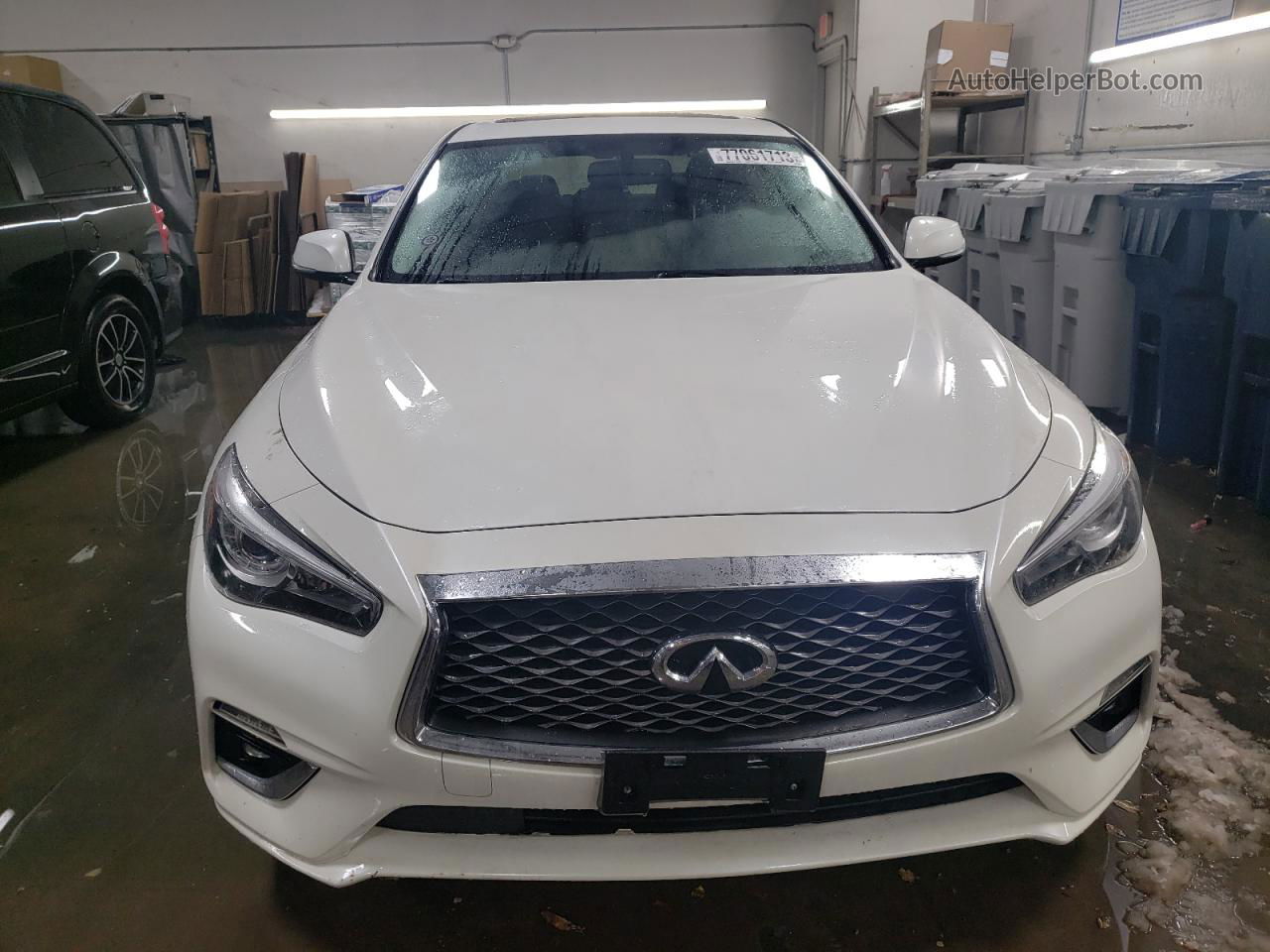 2019 Infiniti Q50 Luxe Белый vin: JN1EV7AR1KM551761