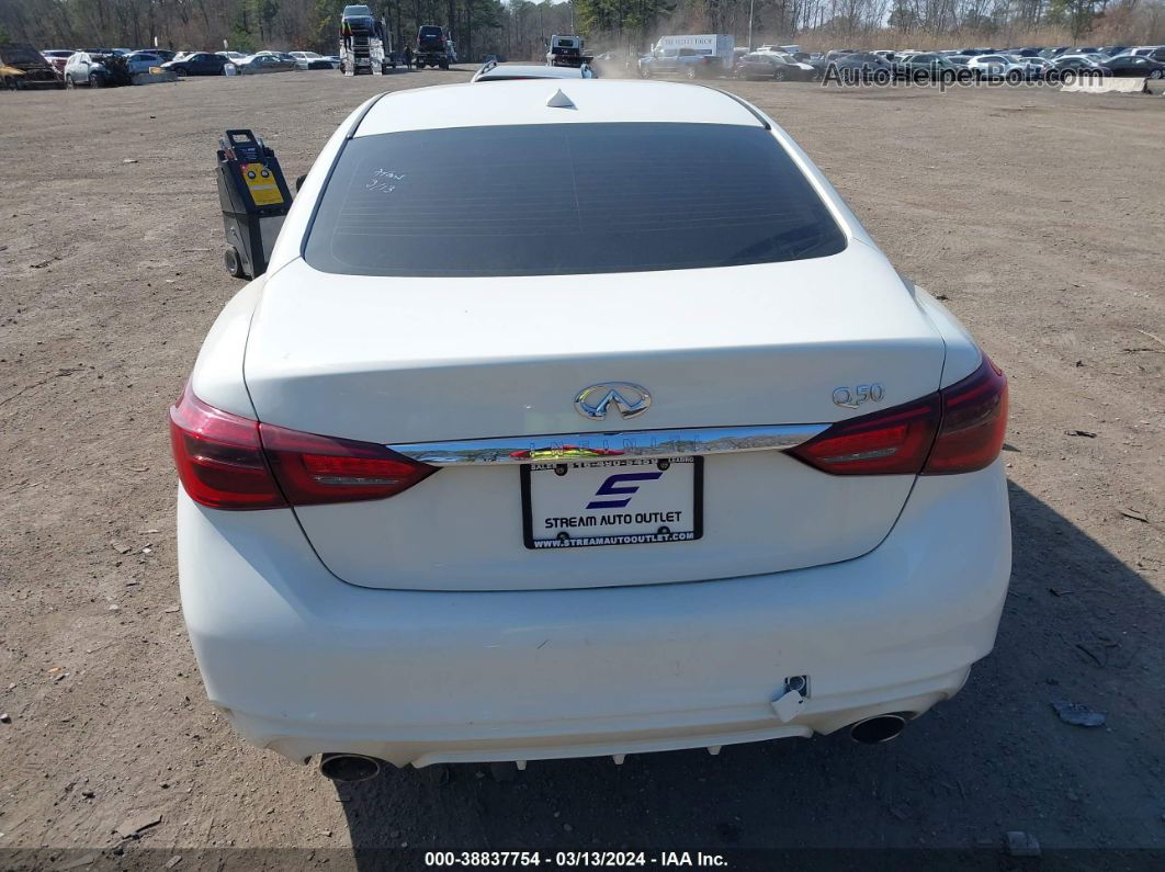 2019 Infiniti Q50 3.0t Luxe White vin: JN1EV7AR1KM559598