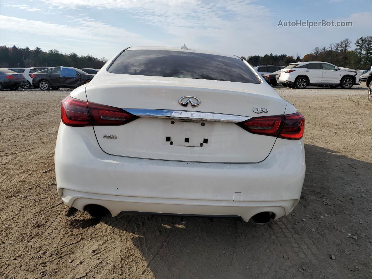 2019 Infiniti Q50 Luxe Белый vin: JN1EV7AR1KM559665