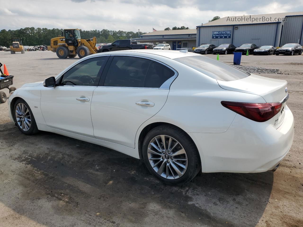 2018 Infiniti Q50 Luxe White vin: JN1EV7AR2JM433684