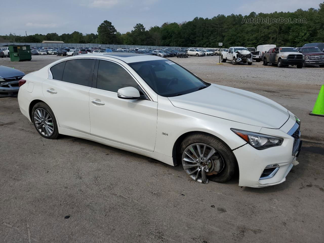 2018 Infiniti Q50 Luxe White vin: JN1EV7AR2JM433684