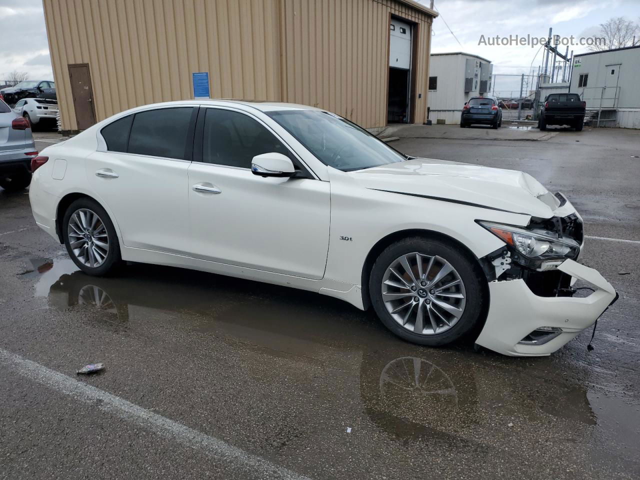 2018 Infiniti Q50 Luxe White vin: JN1EV7AR2JM439968