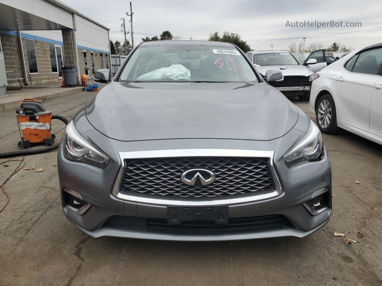 2019 Infiniti Q50 Luxe Gray vin: JN1EV7AR2KM557908