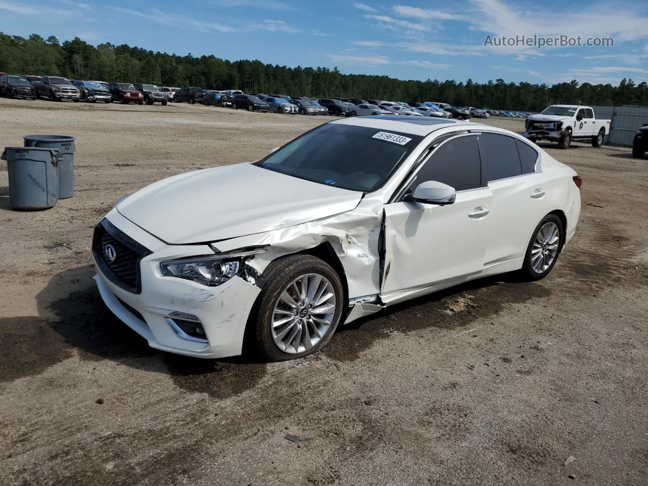 2018 Infiniti Q50 Luxe Белый vin: JN1EV7AR3JM433838