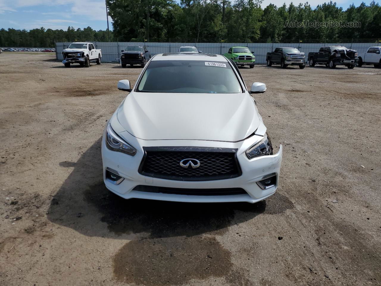 2018 Infiniti Q50 Luxe Белый vin: JN1EV7AR3JM433838