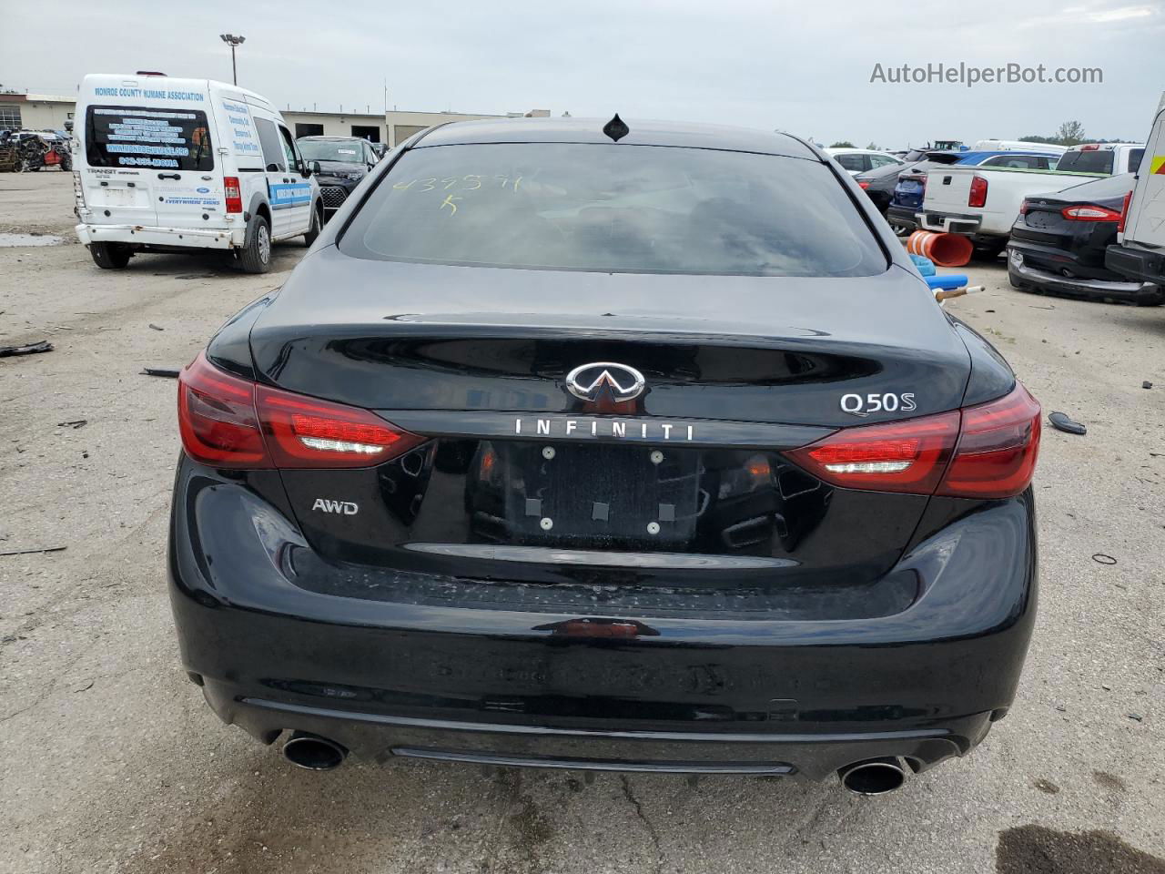 2018 Infiniti Q50 Luxe Черный vin: JN1EV7AR3JM439591