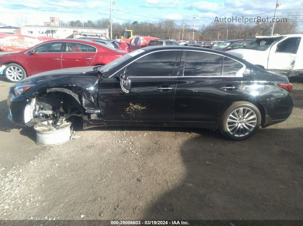 2019 Infiniti Q50 3.0t Luxe Черный vin: JN1EV7AR3KM552345