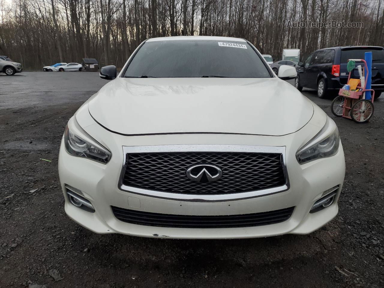 2016 Infiniti Q50 Premium White vin: JN1EV7AR4GM341324