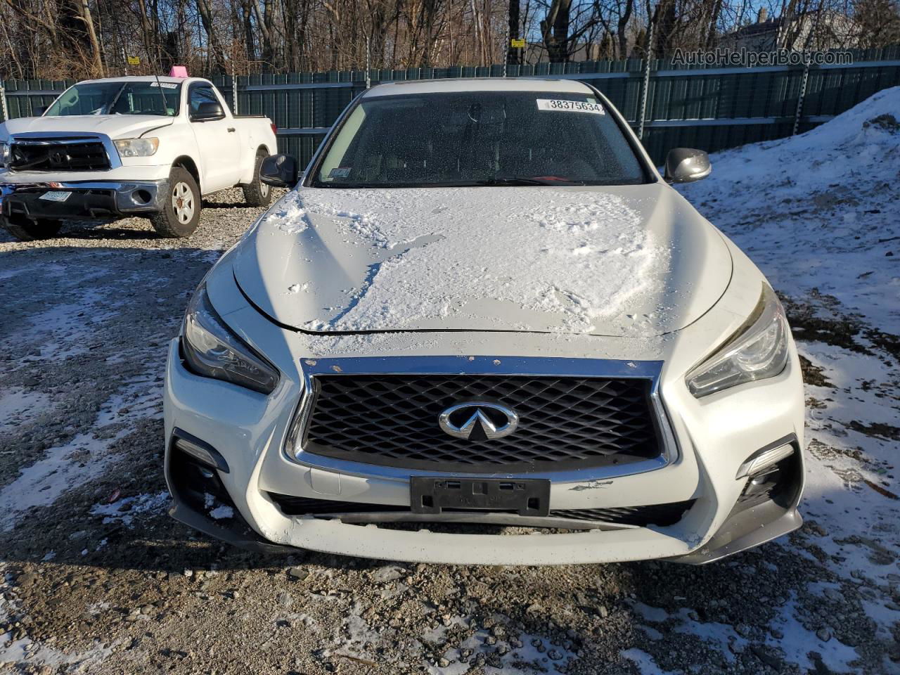 2018 Infiniti Q50 Luxe White vin: JN1EV7AR4JM432603