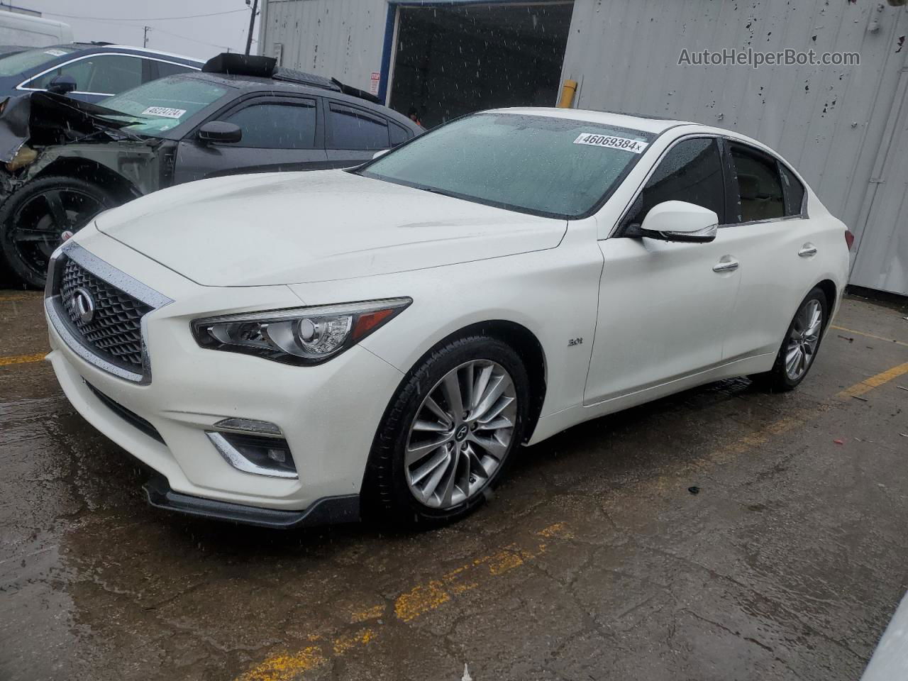 2018 Infiniti Q50 Luxe White vin: JN1EV7AR4JM442452