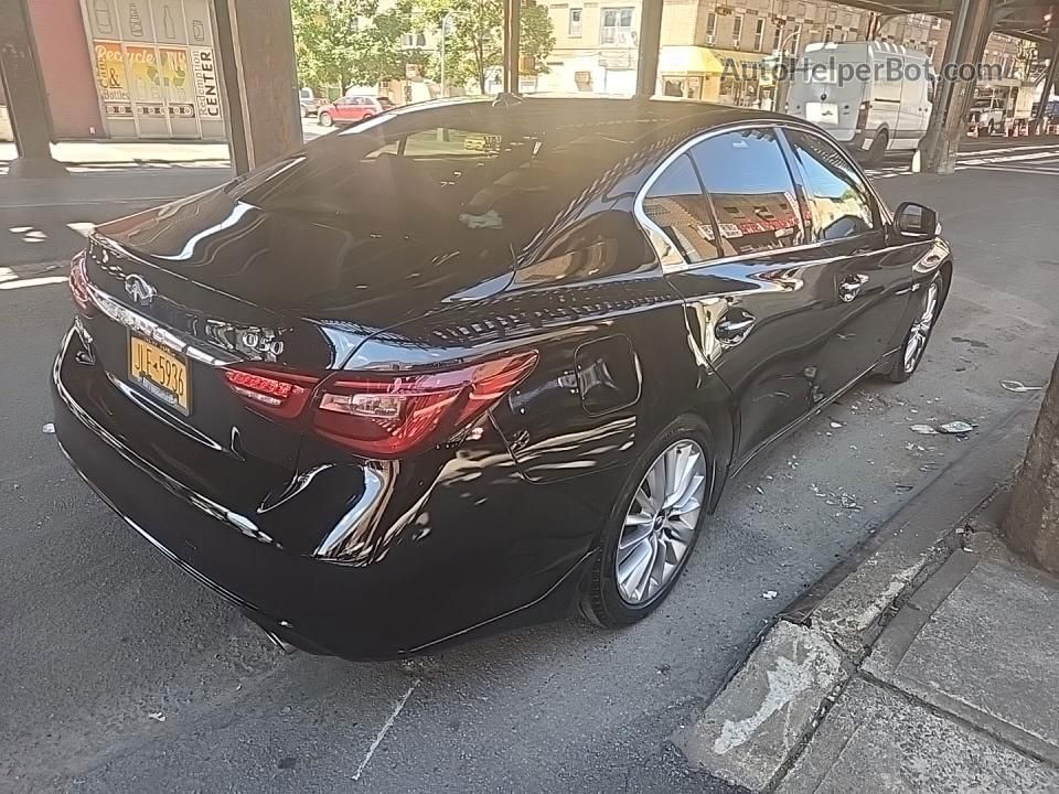 2019 Infiniti Q50 3.0t Luxe Black vin: JN1EV7AR4KM593681