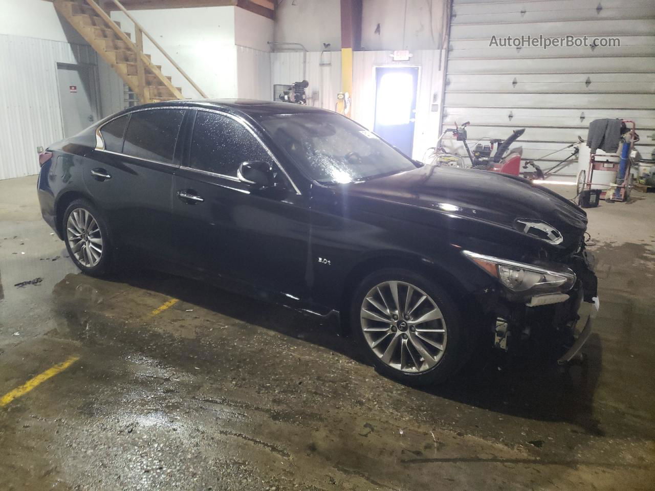 2019 Infiniti Q50 Luxe Black vin: JN1EV7AR4KM593941