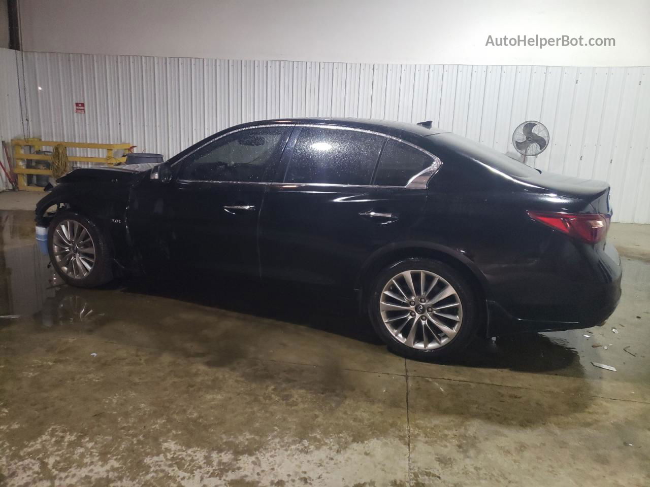 2019 Infiniti Q50 Luxe Black vin: JN1EV7AR4KM593941