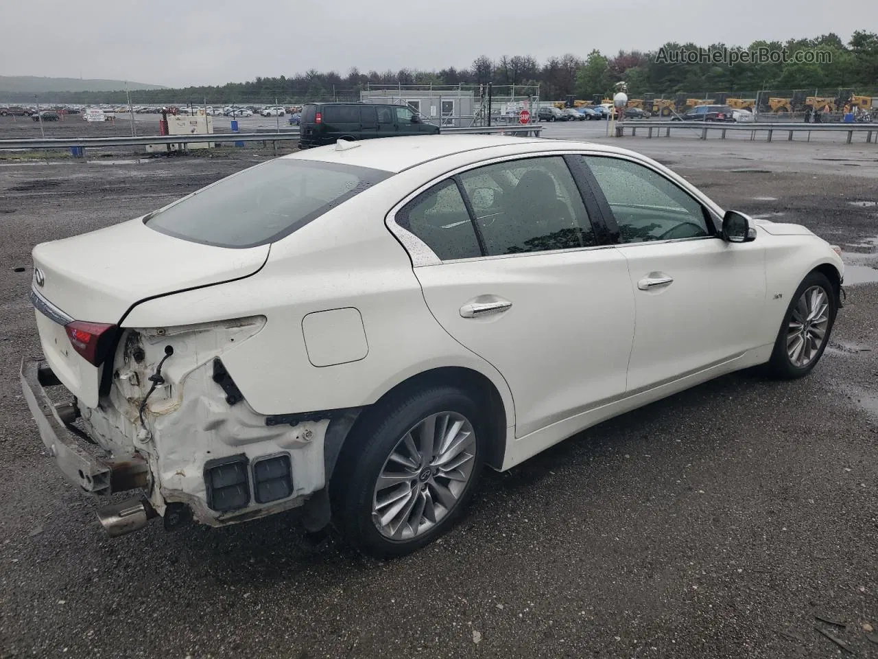 2018 Infiniti Q50 Luxe White vin: JN1EV7AR5JM445716