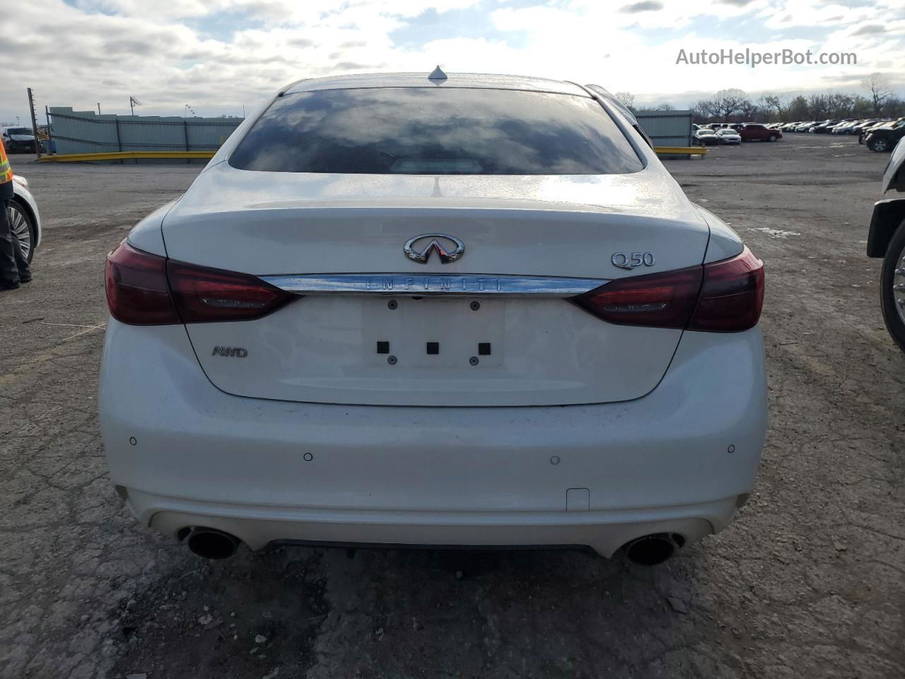 2019 Infiniti Q50 Luxe White vin: JN1EV7AR5KM557448