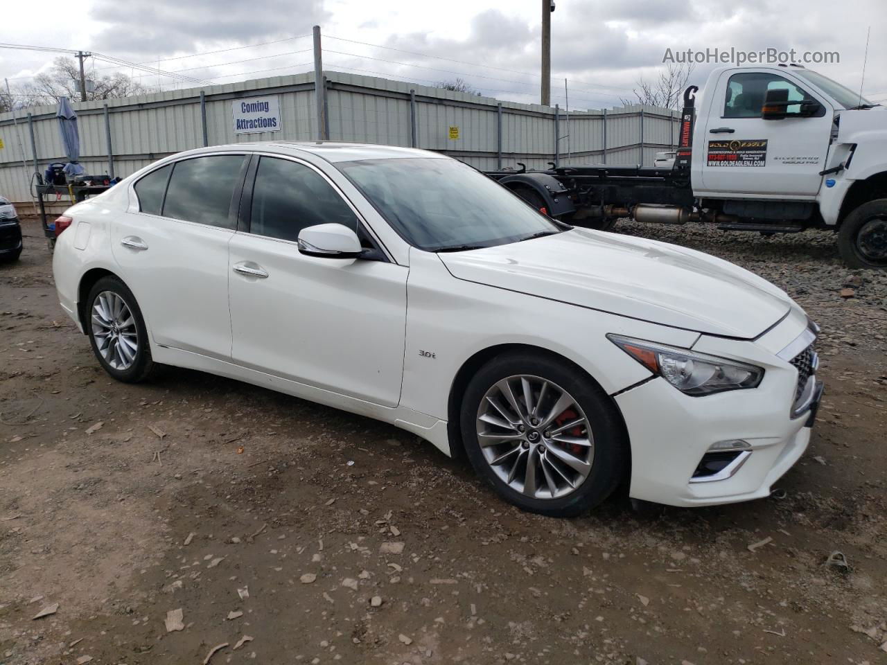 2018 Infiniti Q50 Luxe White vin: JN1EV7AR6JM430836