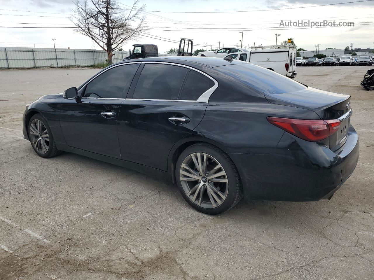 2018 Infiniti Q50 Luxe Black vin: JN1EV7AR6JM435843