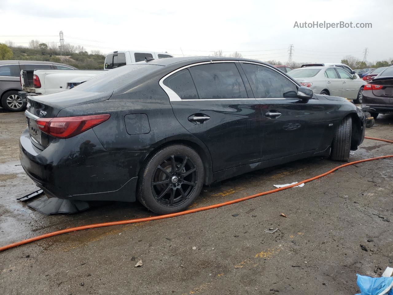 2019 Infiniti Q50 Luxe Black vin: JN1EV7AR6KM590281