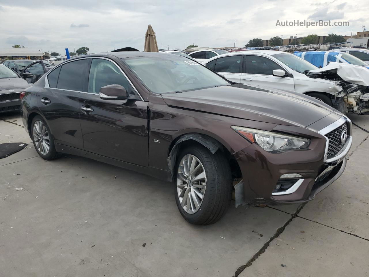 2018 Infiniti Q50 Luxe Burgundy vin: JN1EV7AR7JM440839