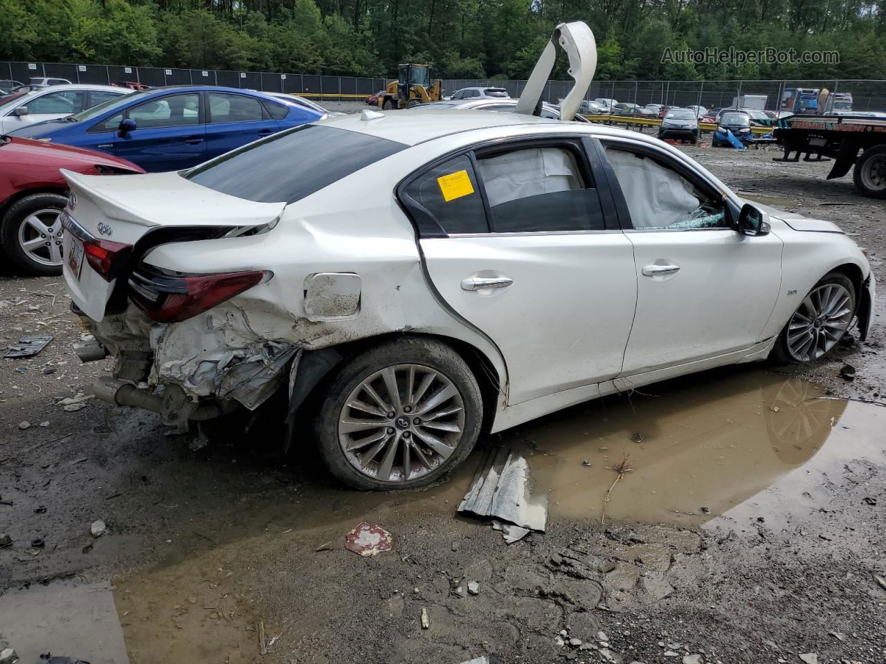 2019 Infiniti Q50 Luxe White vin: JN1EV7AR7KM550159