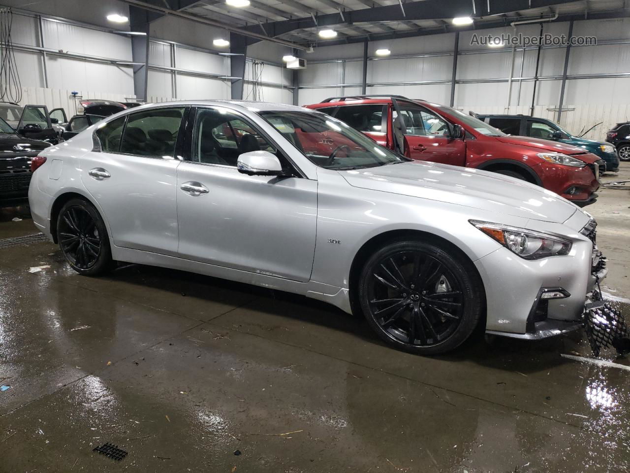 2019 Infiniti Q50 Luxe Серебряный vin: JN1EV7AR7KM554843